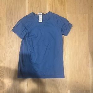 Athleta girls tops